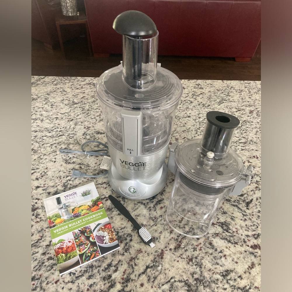 Brand new Veggie Bullet